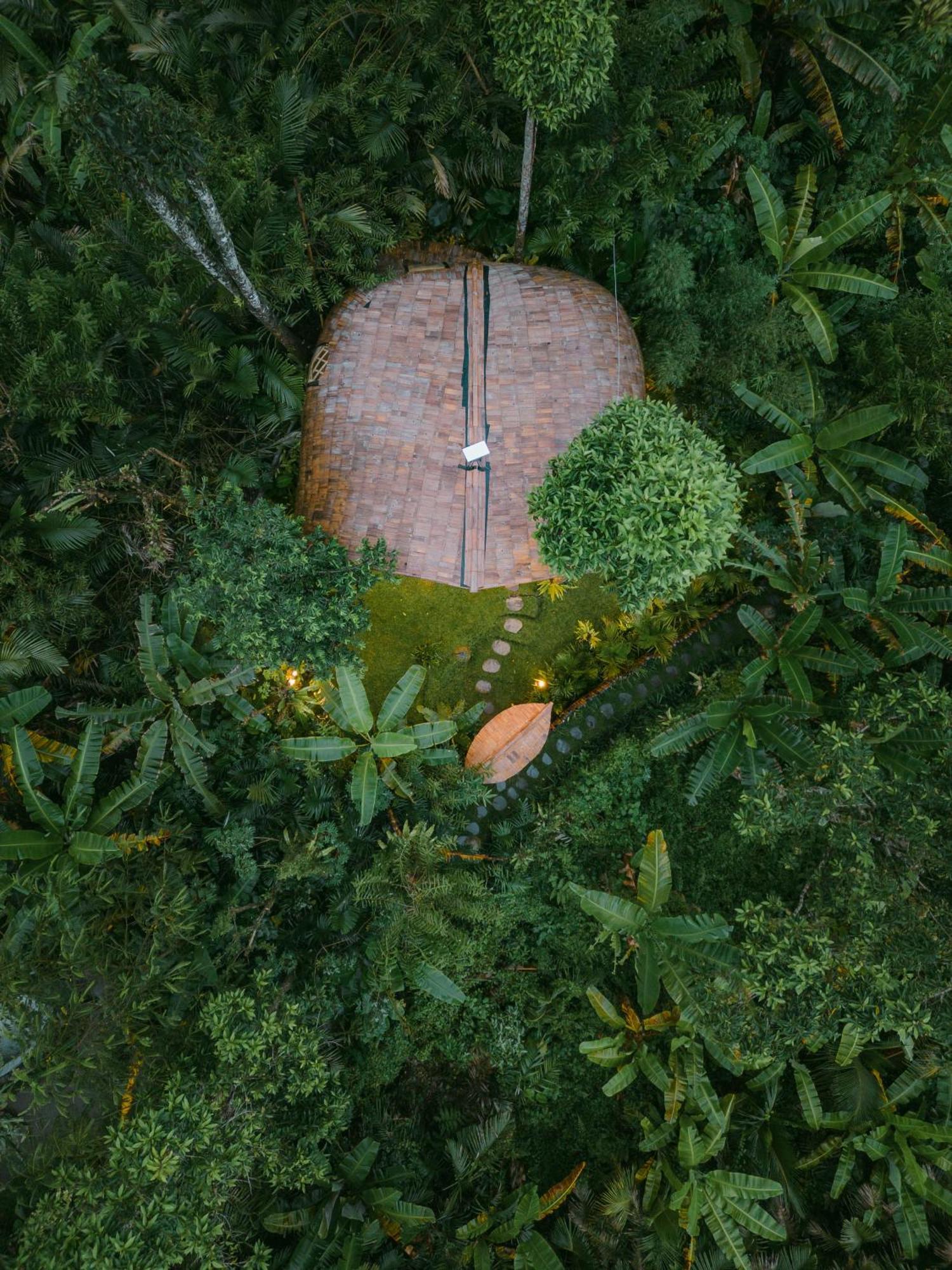Alamvaya Bali Bamboo House Villa Sidemen  Exterior photo