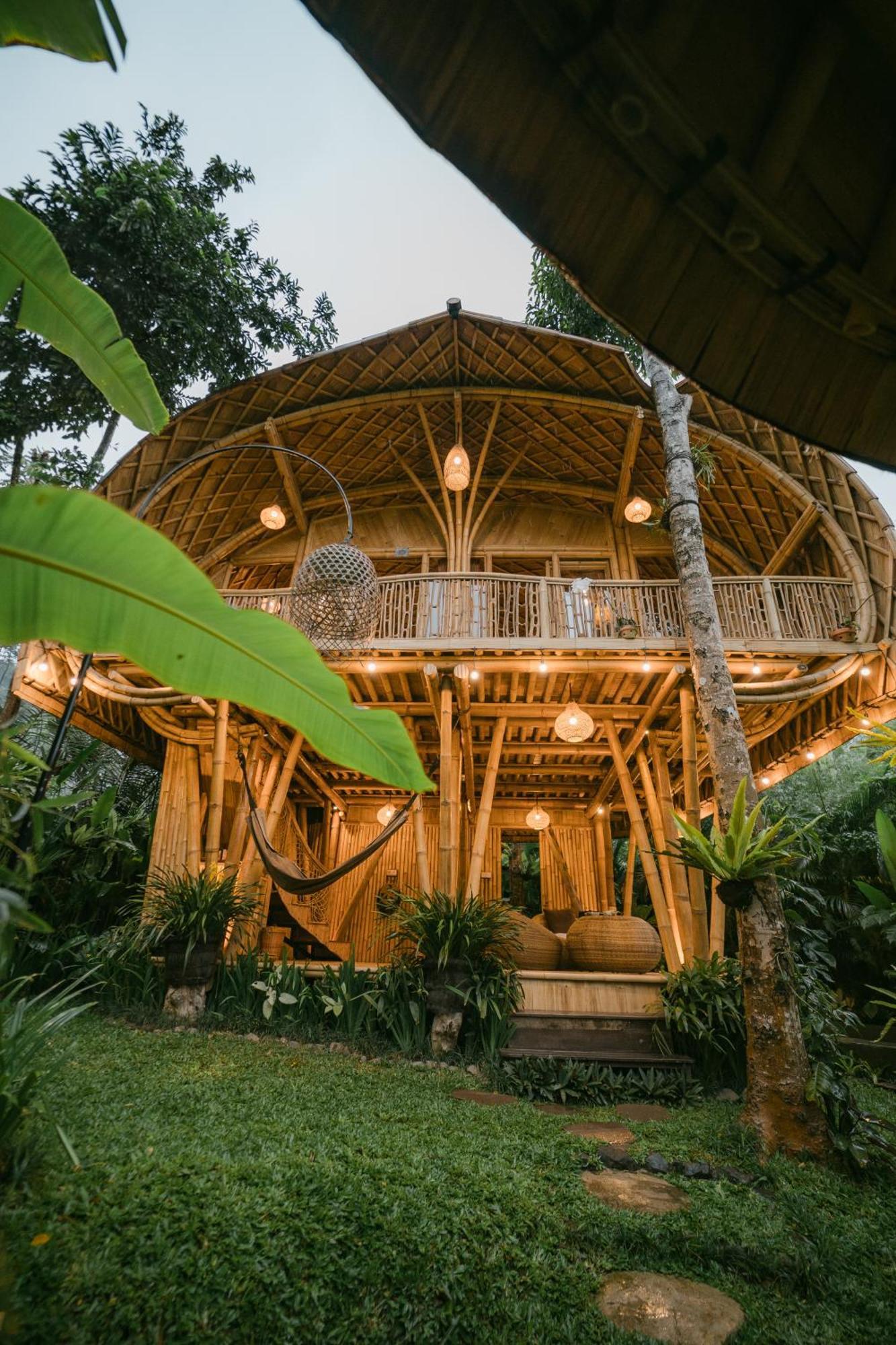 Alamvaya Bali Bamboo House Villa Sidemen  Exterior photo